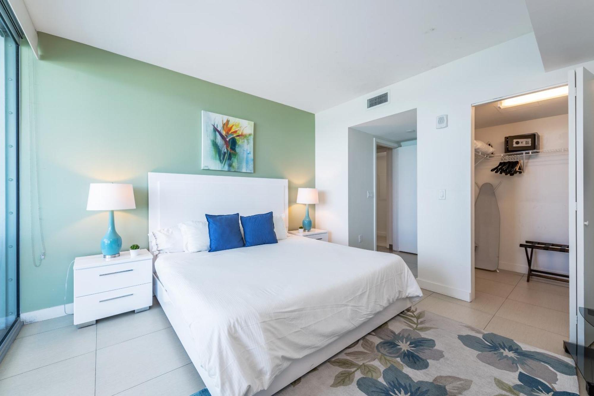 Churchill Suites Monte Carlo Miami Beach Pokoj fotografie