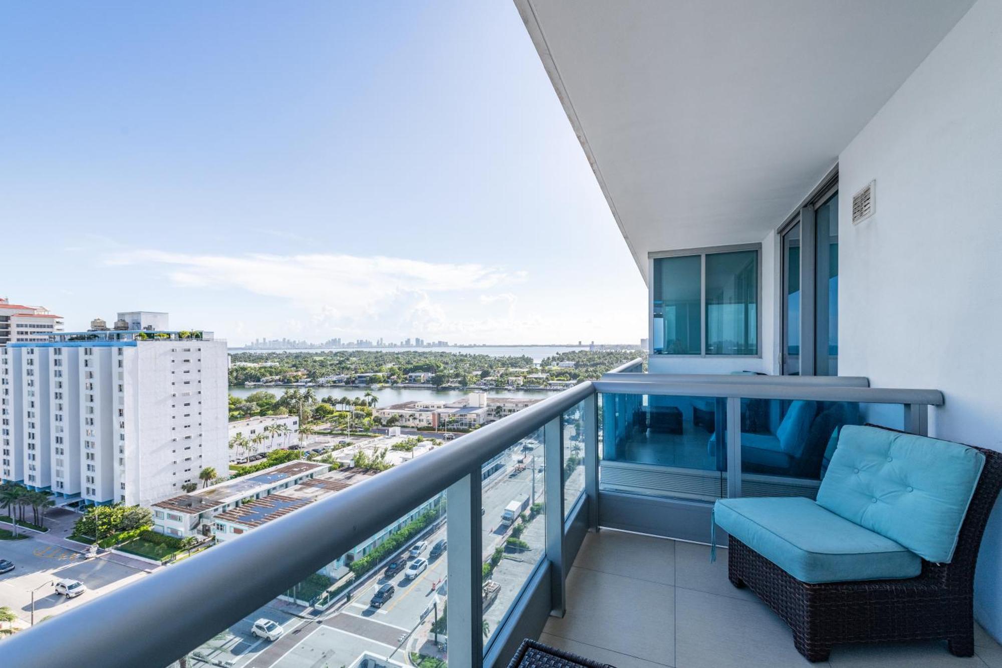 Churchill Suites Monte Carlo Miami Beach Pokoj fotografie