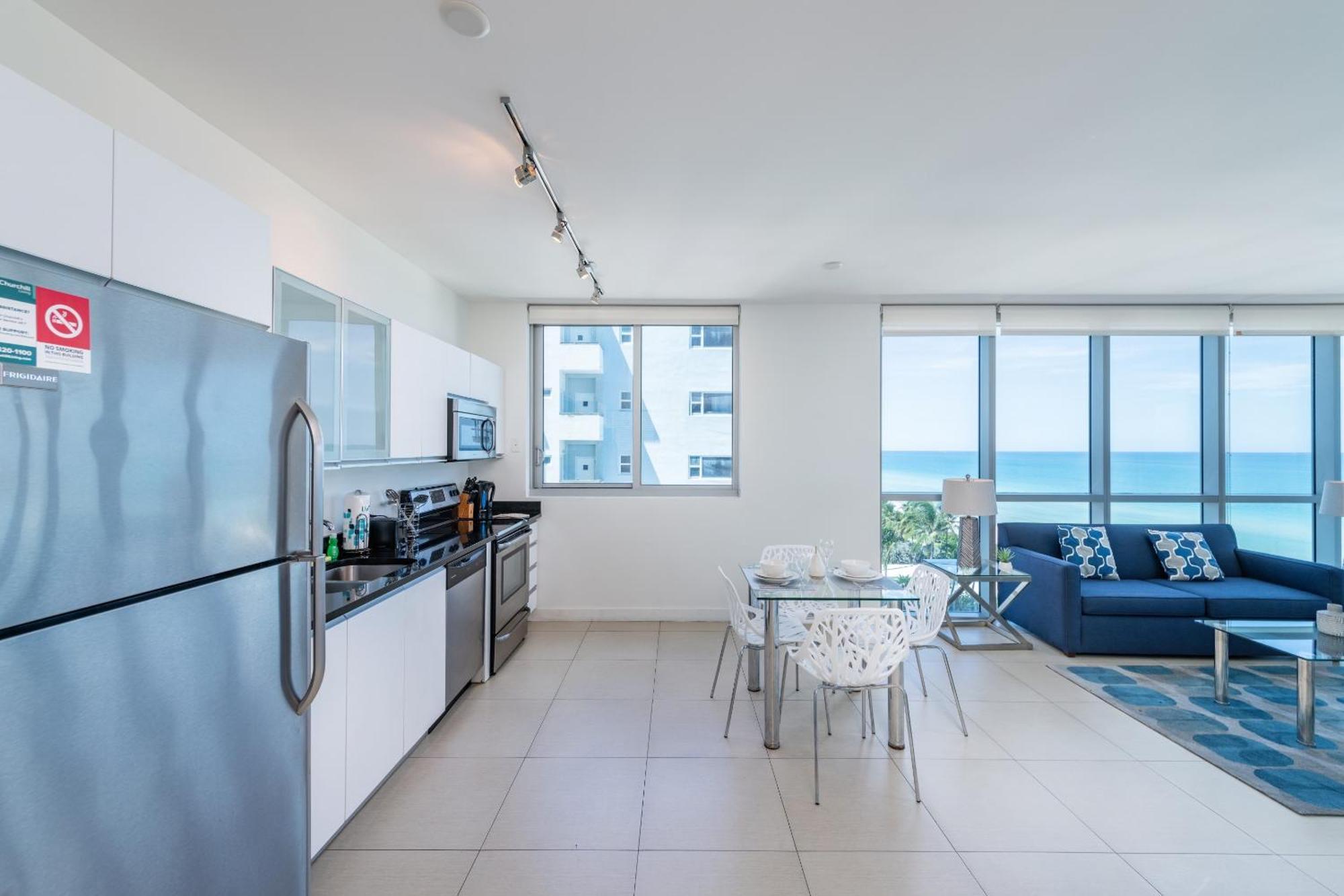 Churchill Suites Monte Carlo Miami Beach Pokoj fotografie